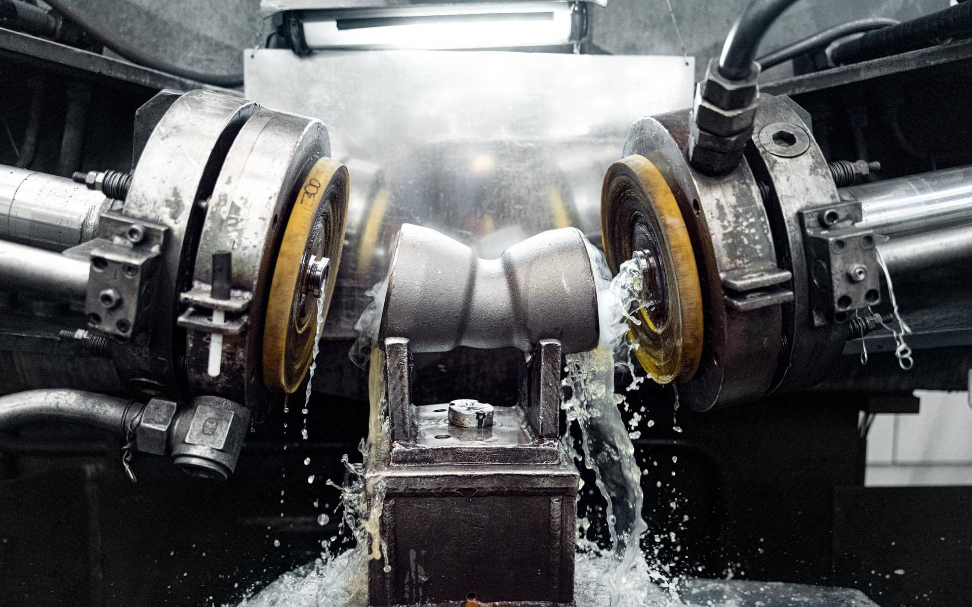 Düker ist Ihr Partner für Flow Control und Drainage. Wir bieten nachhaltige Premiumlösungen, Produkte und Service rund ums Wasser – Made in Germany. 